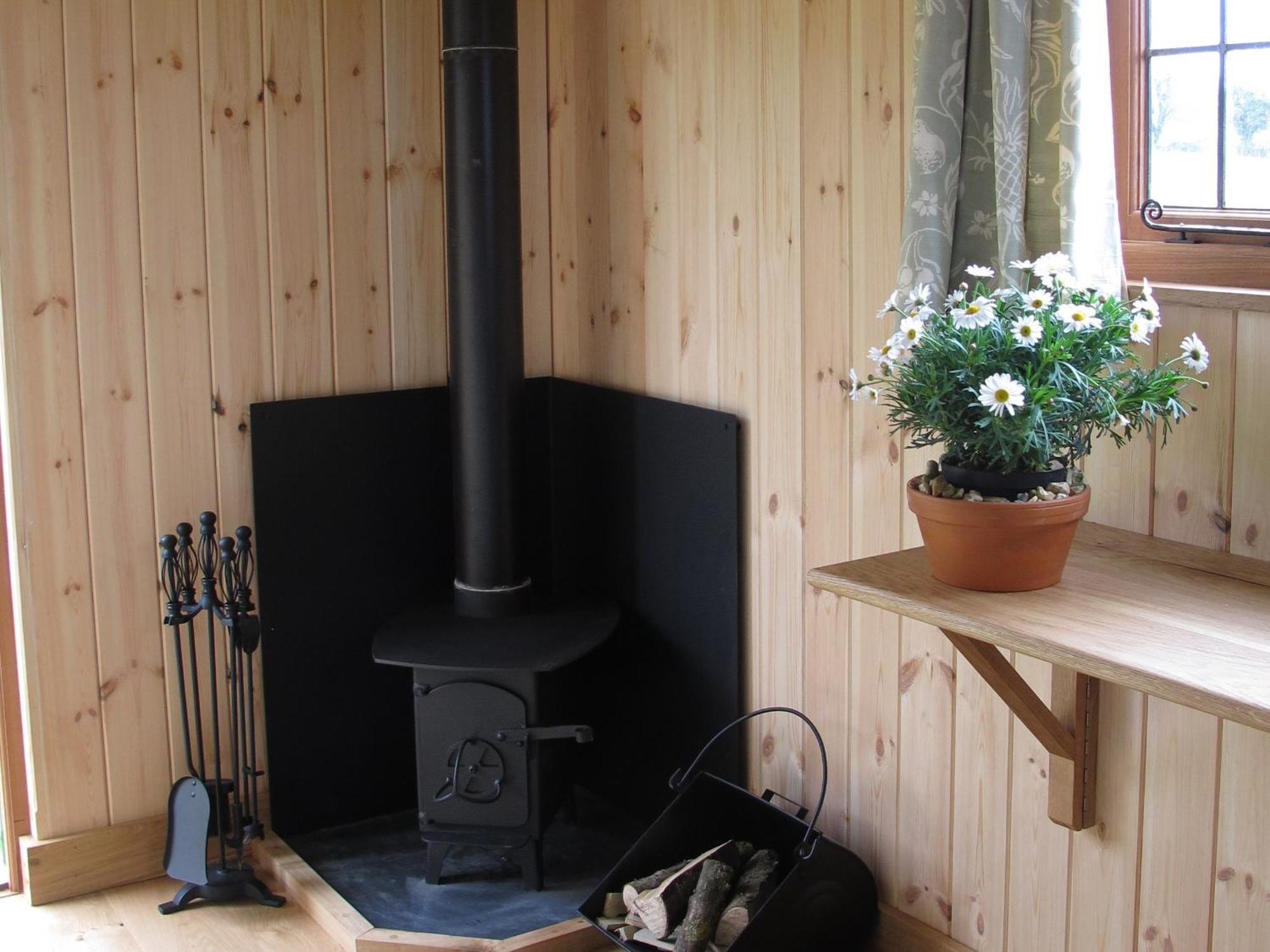 Dinton  Marshwood Farm B&B And Shepherds Hut מראה חיצוני תמונה
